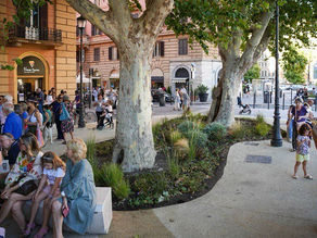 Una nuova piazza pedonale a Porta Pia: presenti all'inaugurazione residenti e commercianti