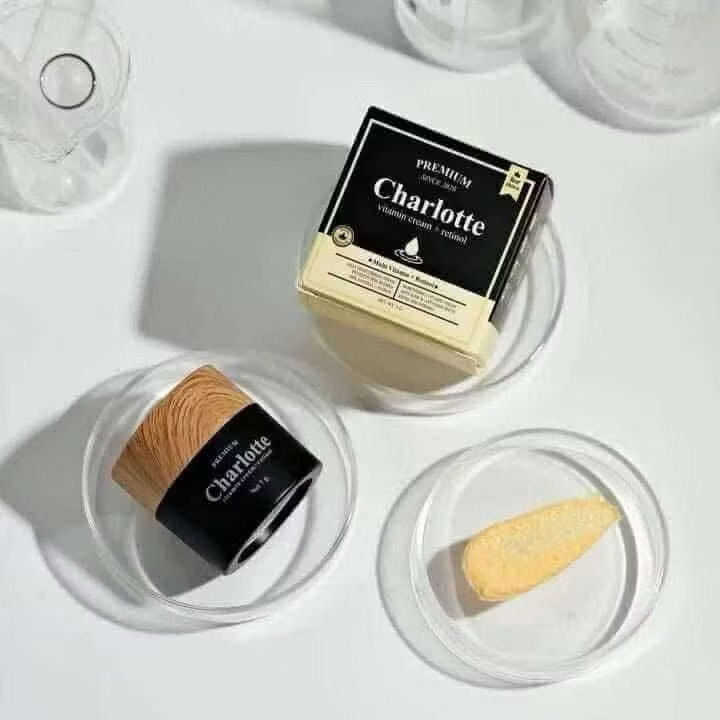 Thumbnail: Charlotte Vitamin cream