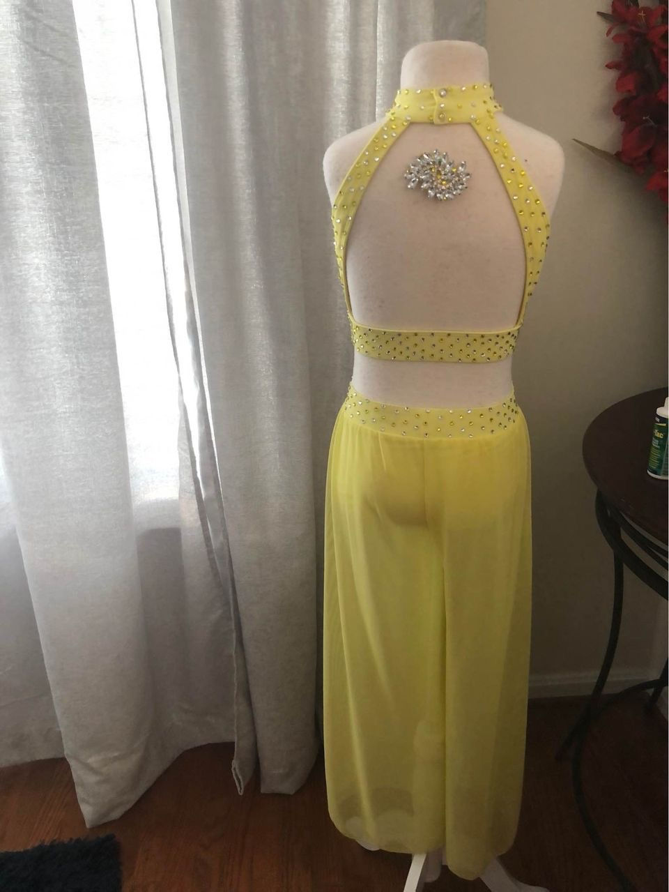 Thumbnail: New Junior LA Design costume 