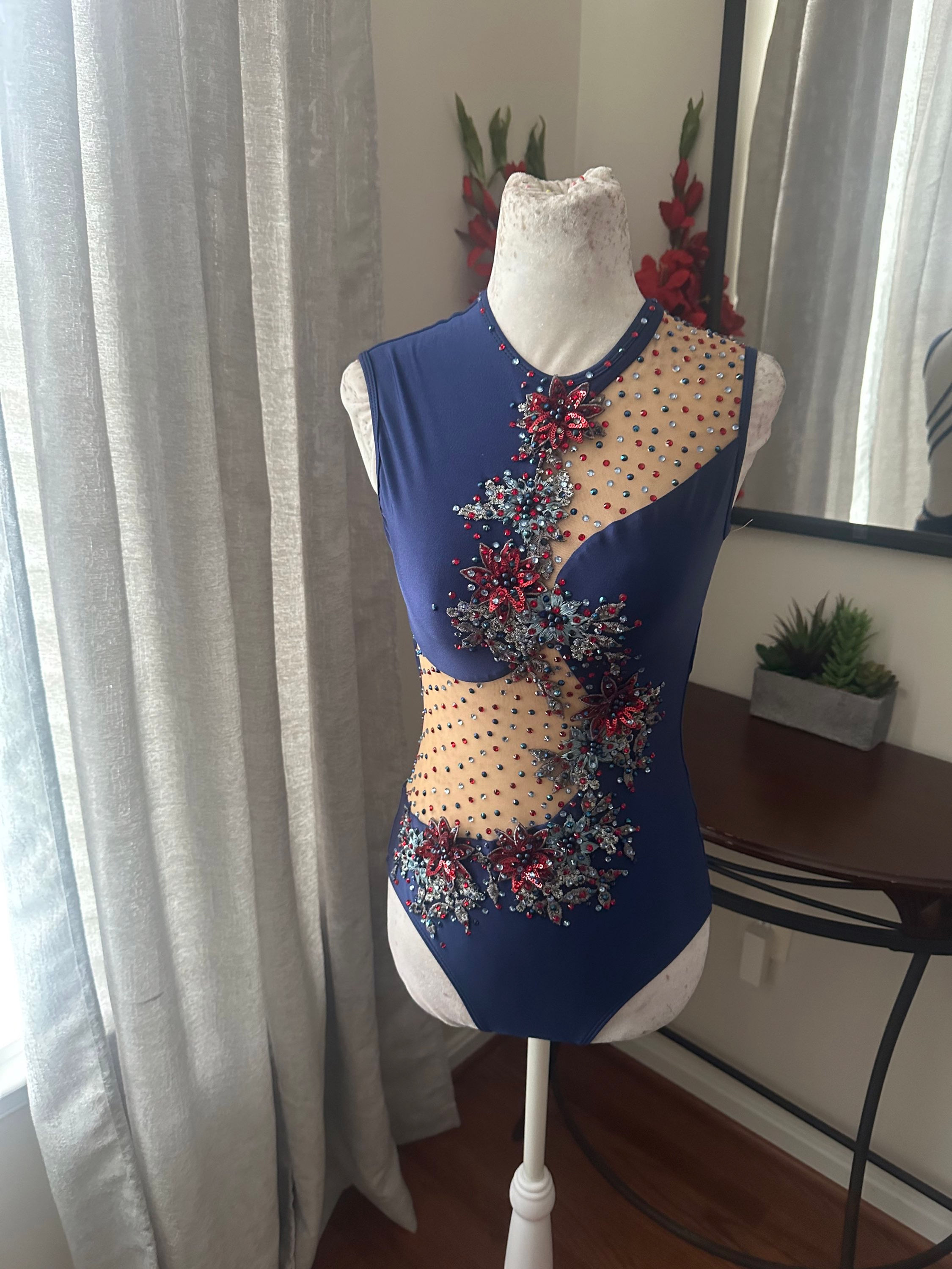 New adult small floral design 252i