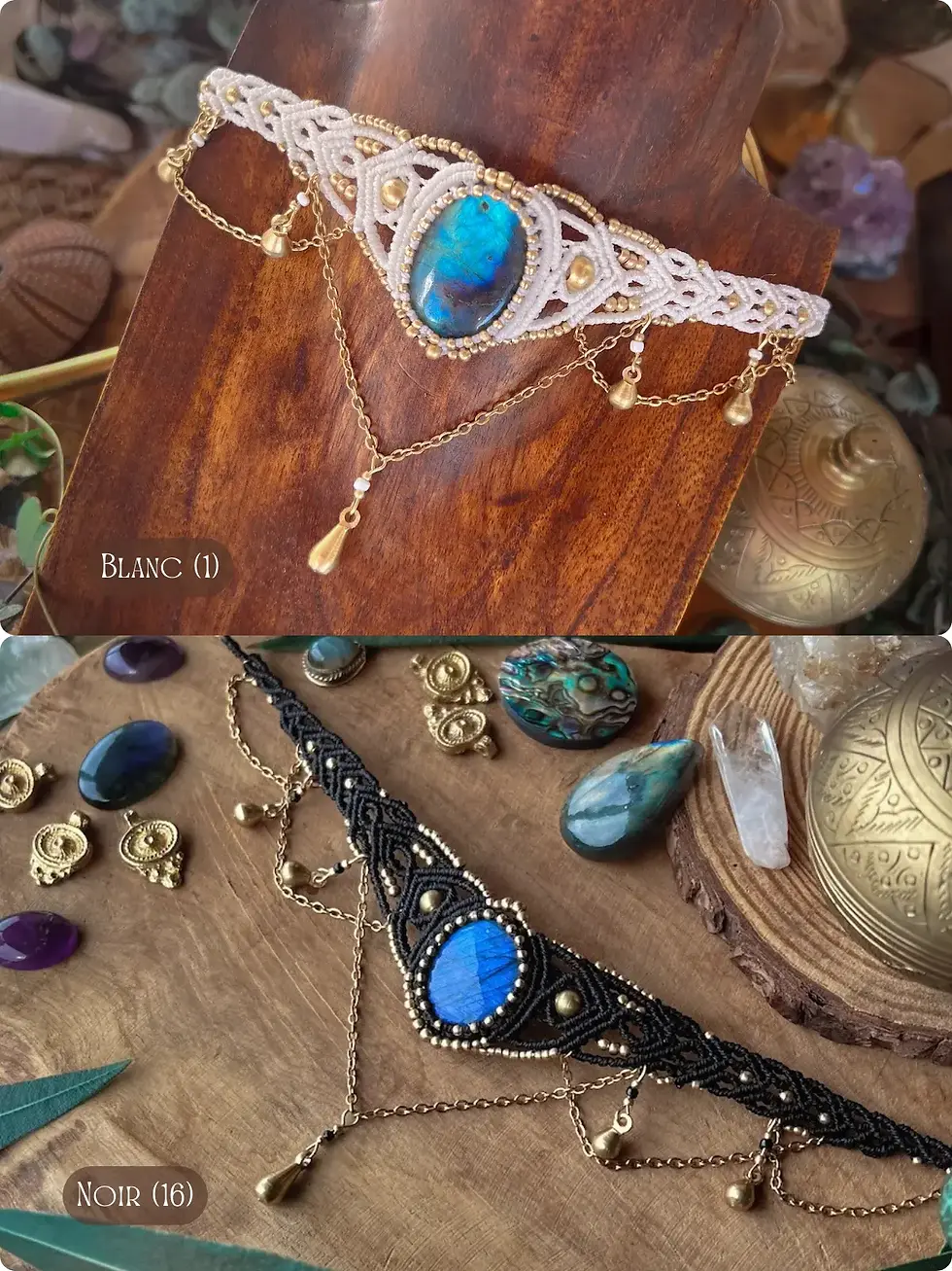 Thumbnail: Collier artisanal au style bohème, ras de cou Kama Labradorite en macramé et pierre naturelle : la labradorite