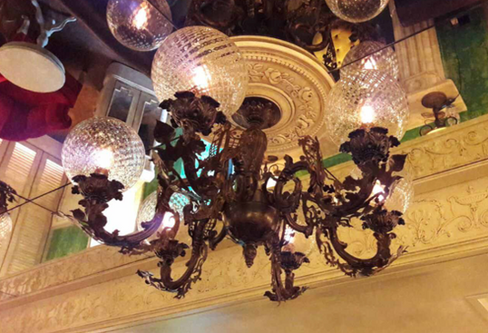 Lampadario a bracci