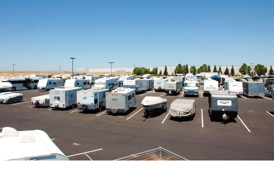 Trailers 2.jpg