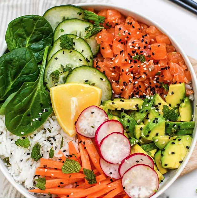 Le poké bowl de printemps