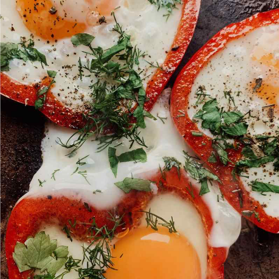 Les poivrons oeuf cocotte