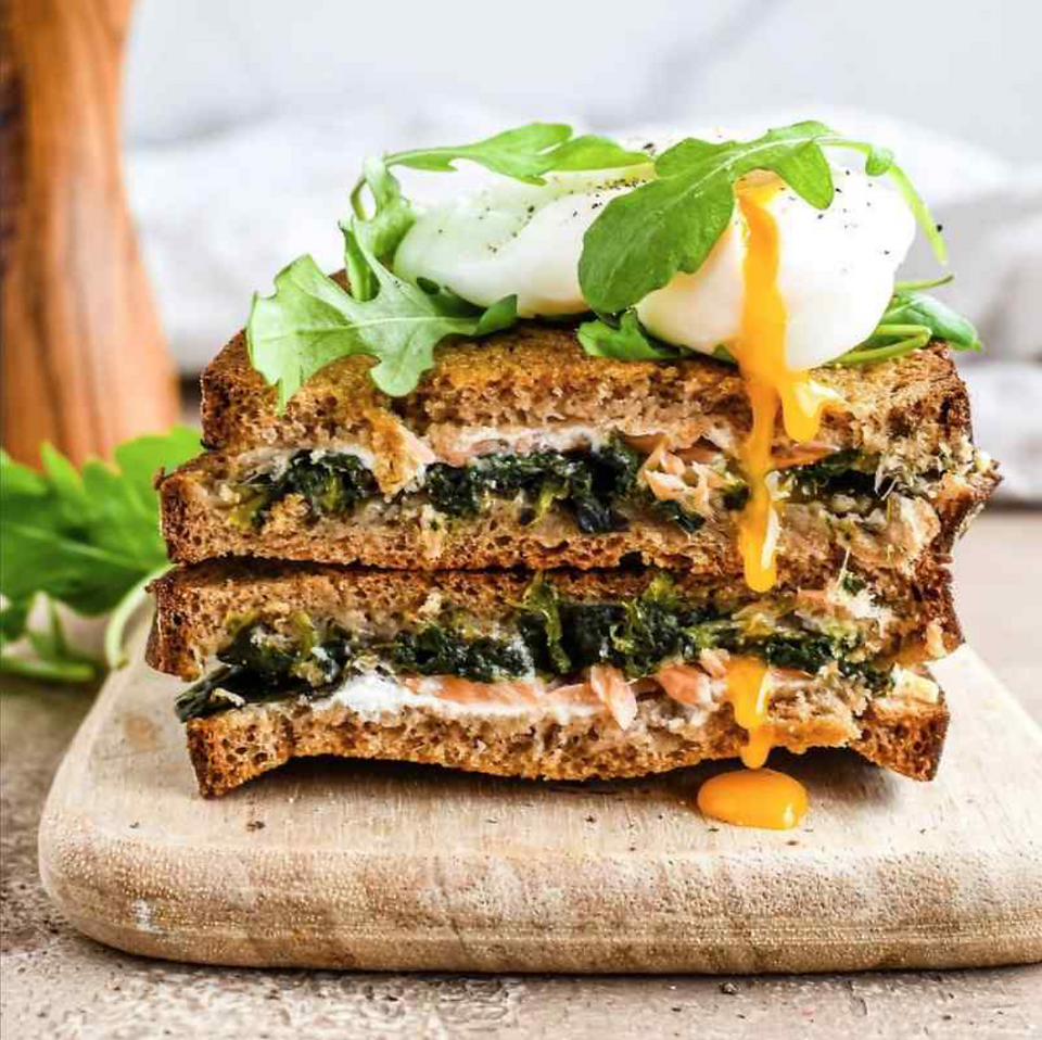 Le croque au saumon et épinard