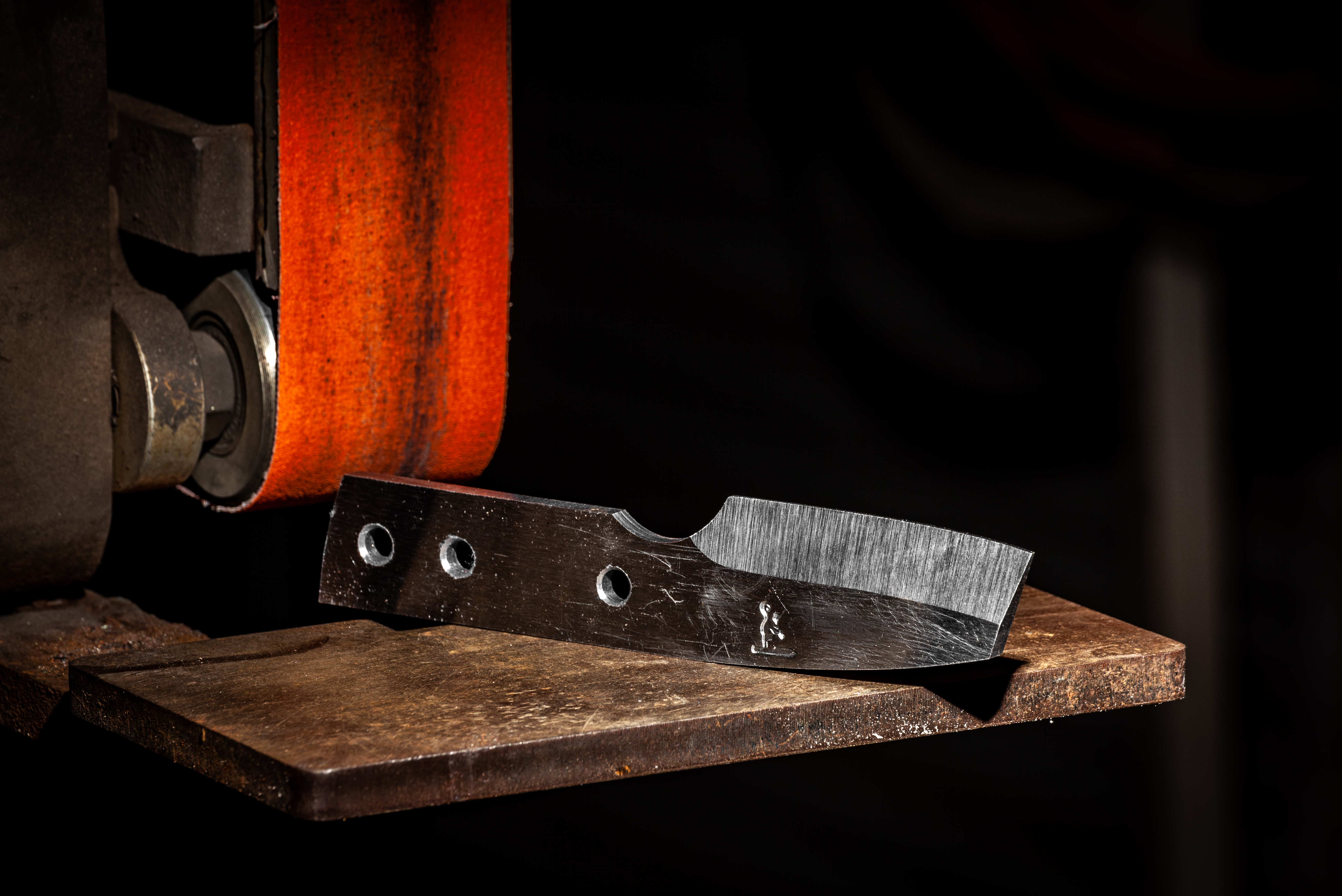 Alpha-u blade ready for heat treat.