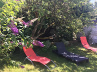 gite zoo de beauval-détente dans le jardin copie.jpg