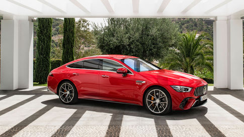 Mercedes-AMG GT 63 SE Performance - mẫu sedan thể thao với vóc dáng siêu coupe