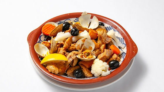 Carne de Porco à Alentejana