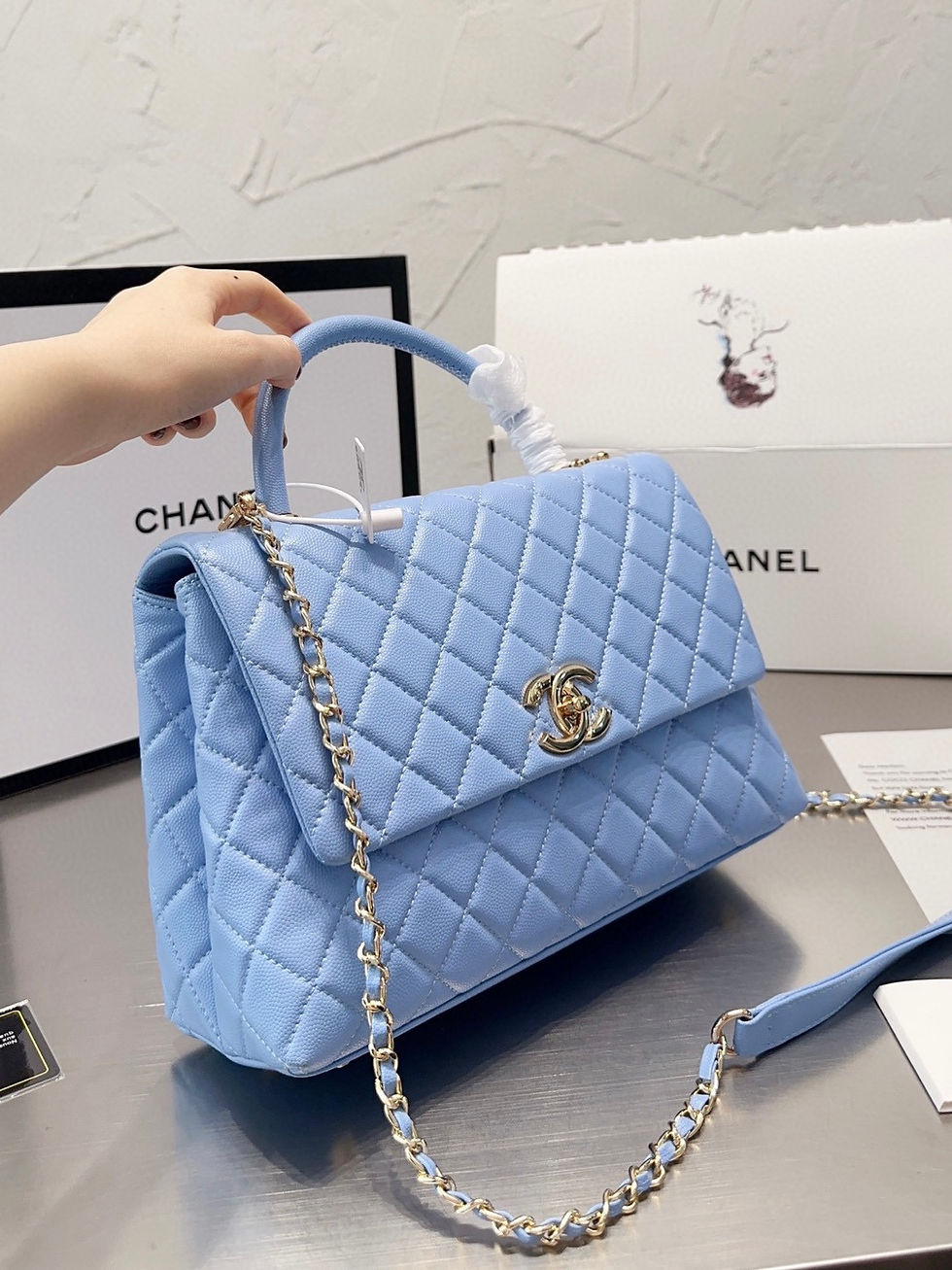 Thumbnail: Chanel bag 