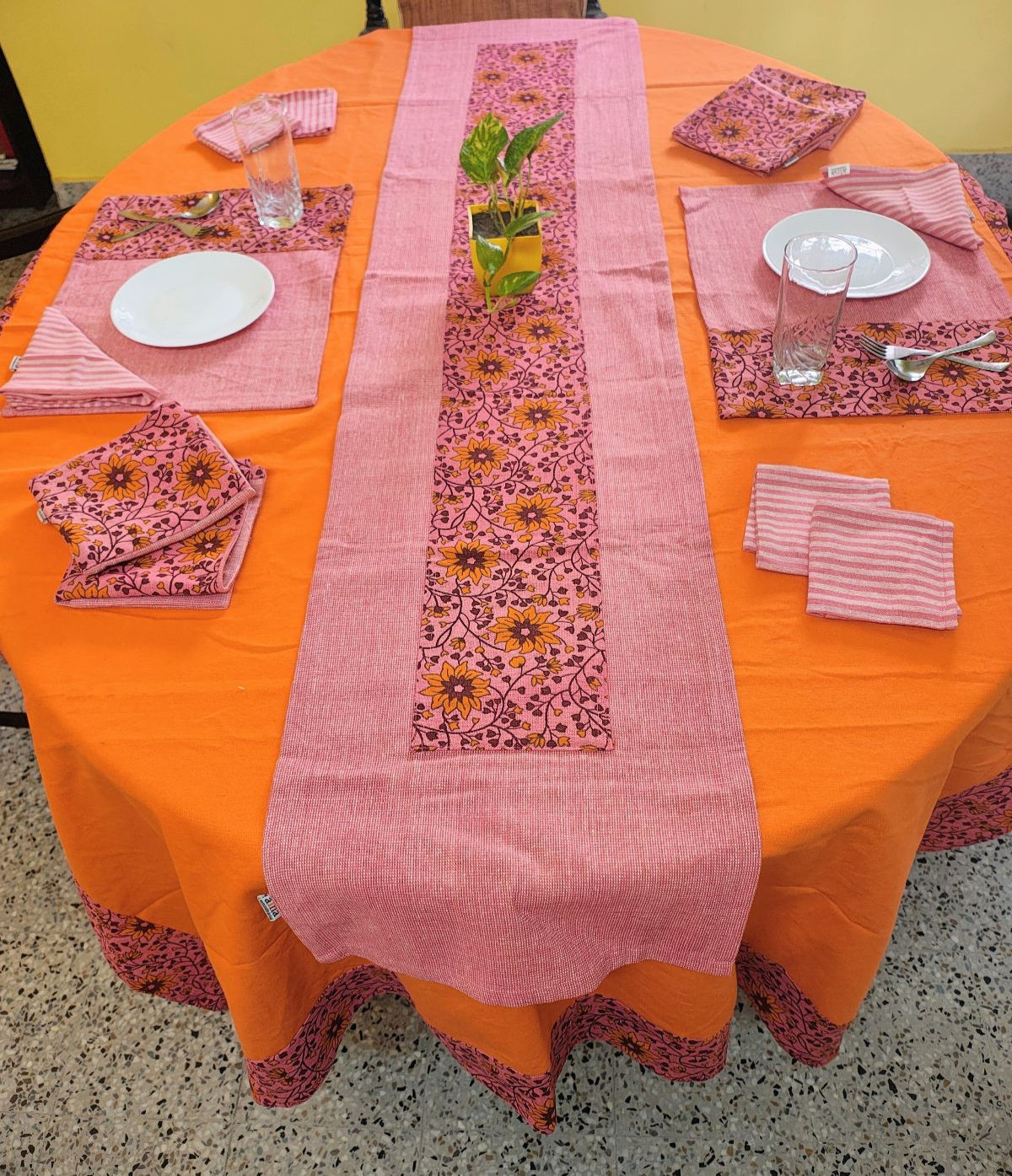 Table Cloth Runner Mat and napkin Set (6 seater) #TCRM006