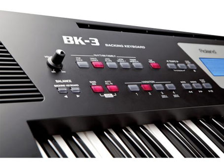 Đàn organ Roland ở Hà Nội – Roland BK-3
