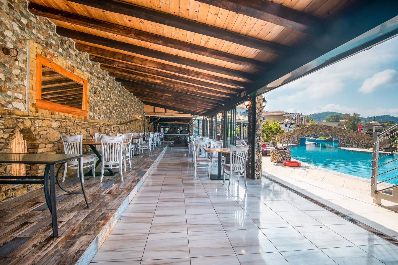Mirage Restaurant and poolside terrace in Arillas, Corfu