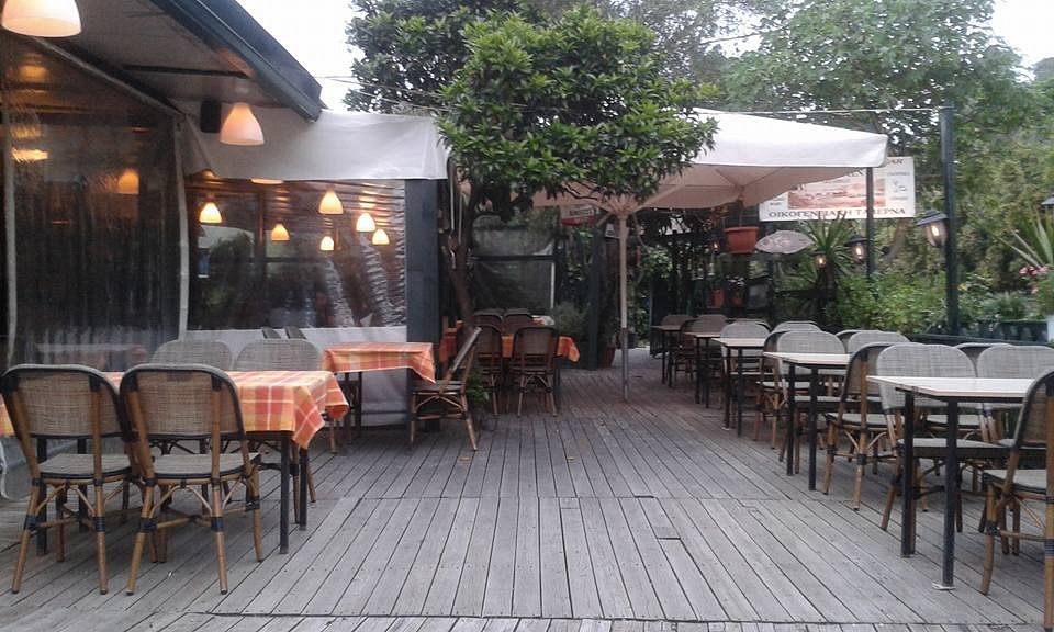 Veranda at Captain George Family Tavern in Kanoni, Corfu
