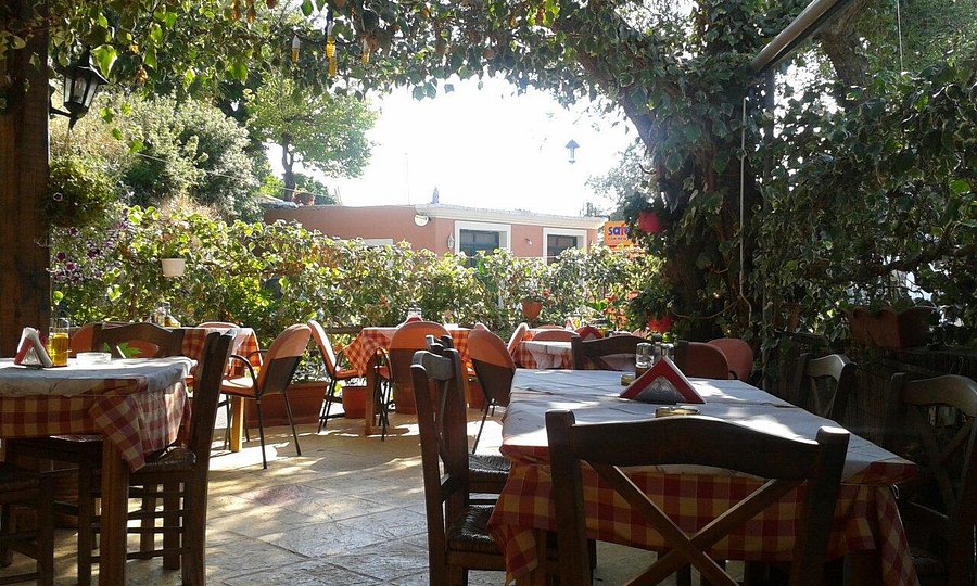 Aria Grill in Liapades, Corfu