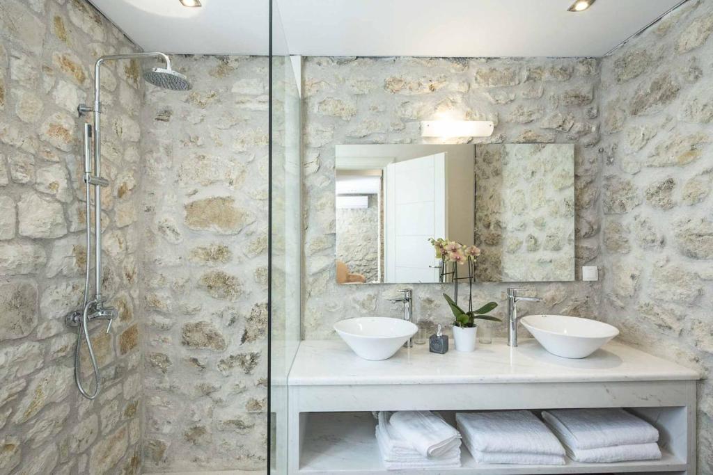 Villa Giovannina accommodation gallery