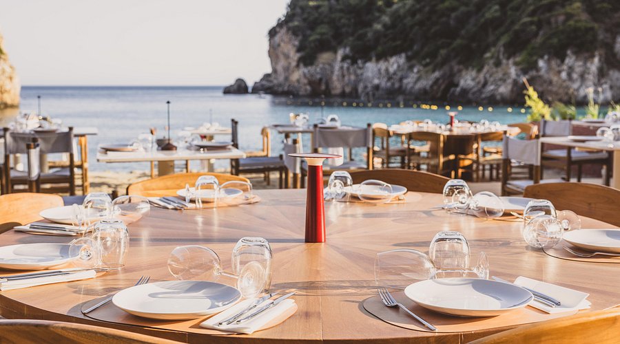 Aragosta Beach Club in Paleokastritsa