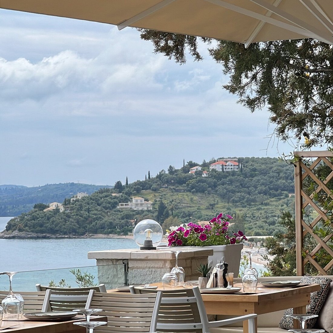 The View Restaurant in Barbati, Corfu