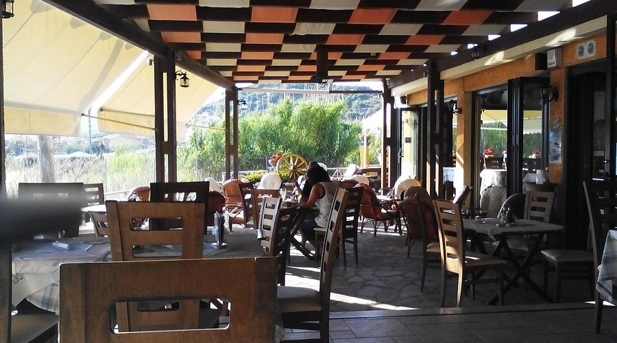 Trattoria Katoi Fresh Food in Agios Georgios Pagon, Corfu