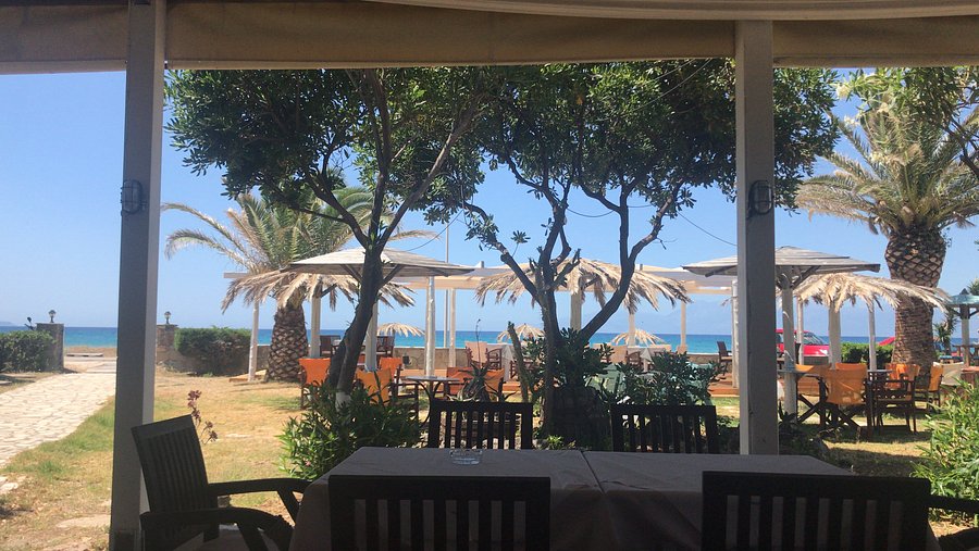 Taverna Avra on Almyros Beach, Corfu