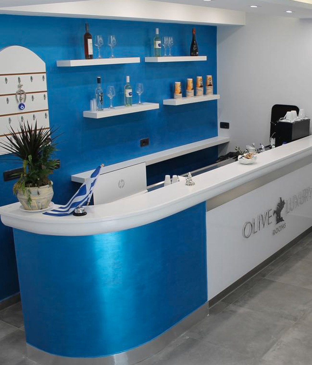 Small guest accommodation in Kato Agios Markos above the Ipsos area, offering double and quadruple rooms including sea-view options.