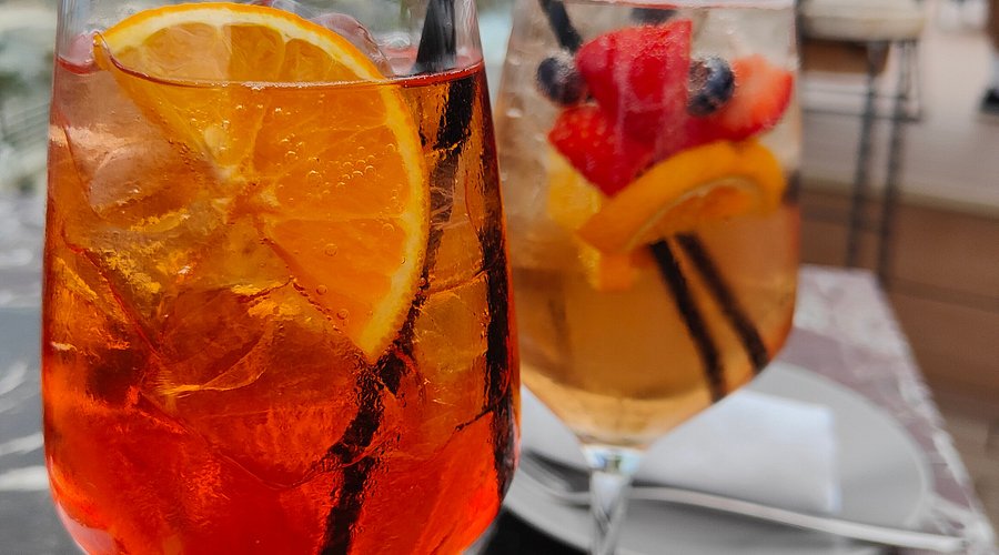 Cloud 9 Lounge & Views in Peroulades, Corfu
