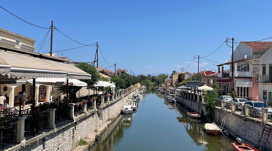 La Veranda Potami beside the river in Lefkimmi, Corfu