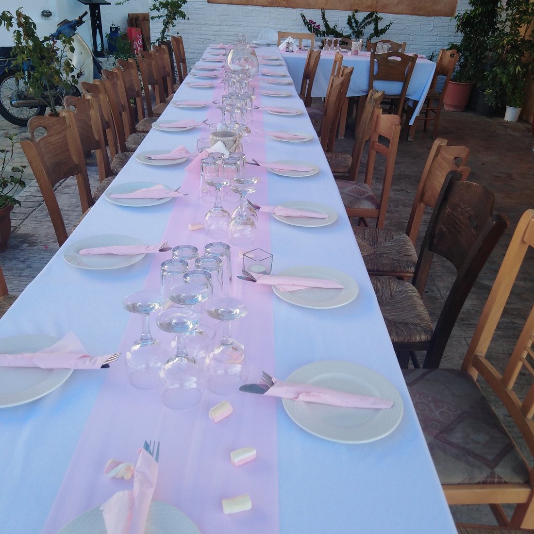 Grill House O Stelios in Perivoli, Corfu