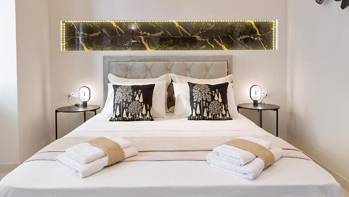 Renovated suites with kitchenettes and terraces in Corfu's historic Old Town.