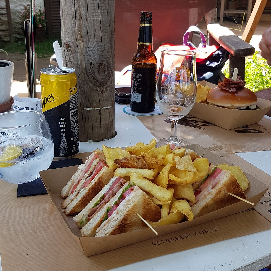 Baracca Cocktail & Snack Bar on Astrakeri Beach, Corfu