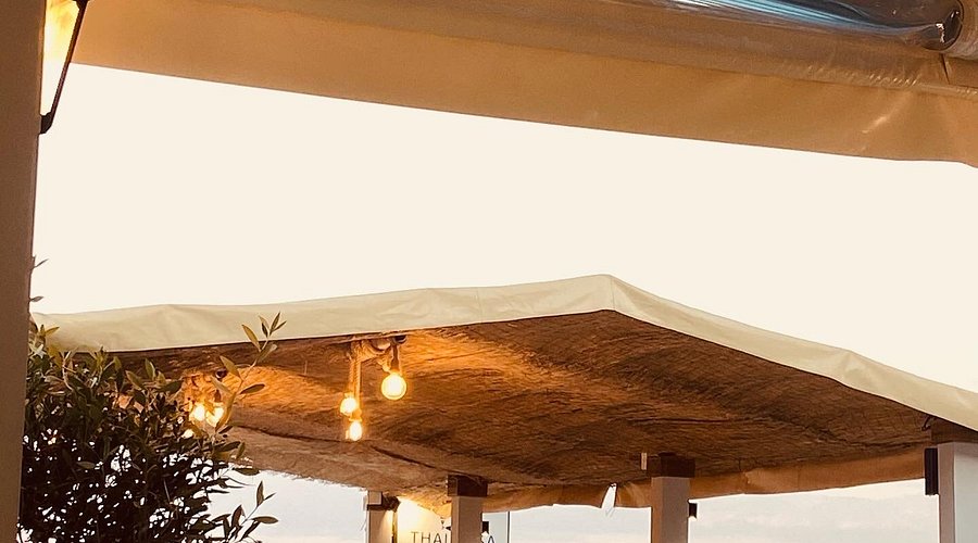 Thalassa Sea Food Taverna at Kaminaki, Corfu