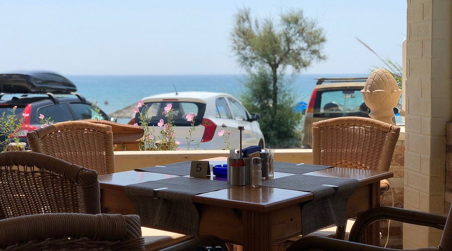 Porto Fino Taverna in Arillas, Corfu