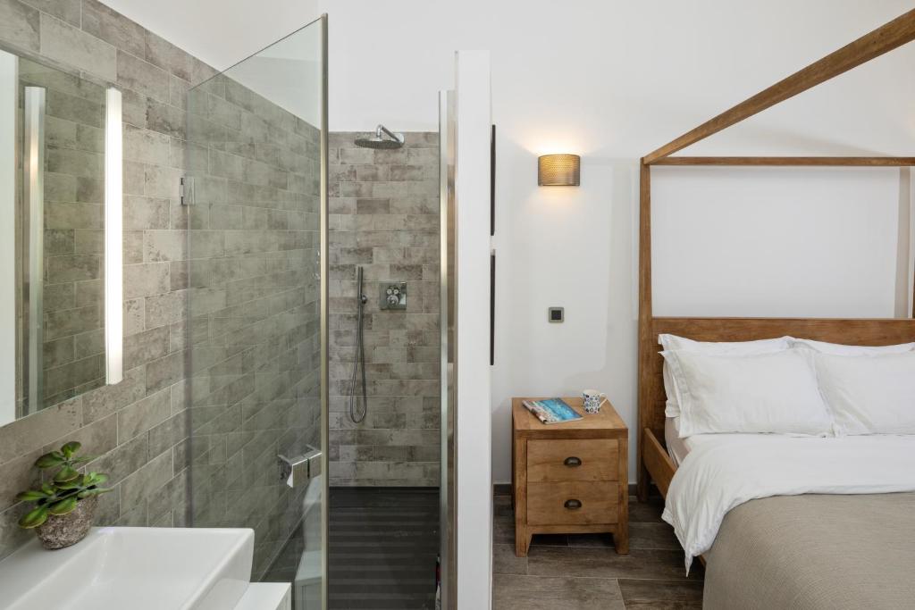 Petra House - Renovated Stone Villa with Courtyard accommodation gallery