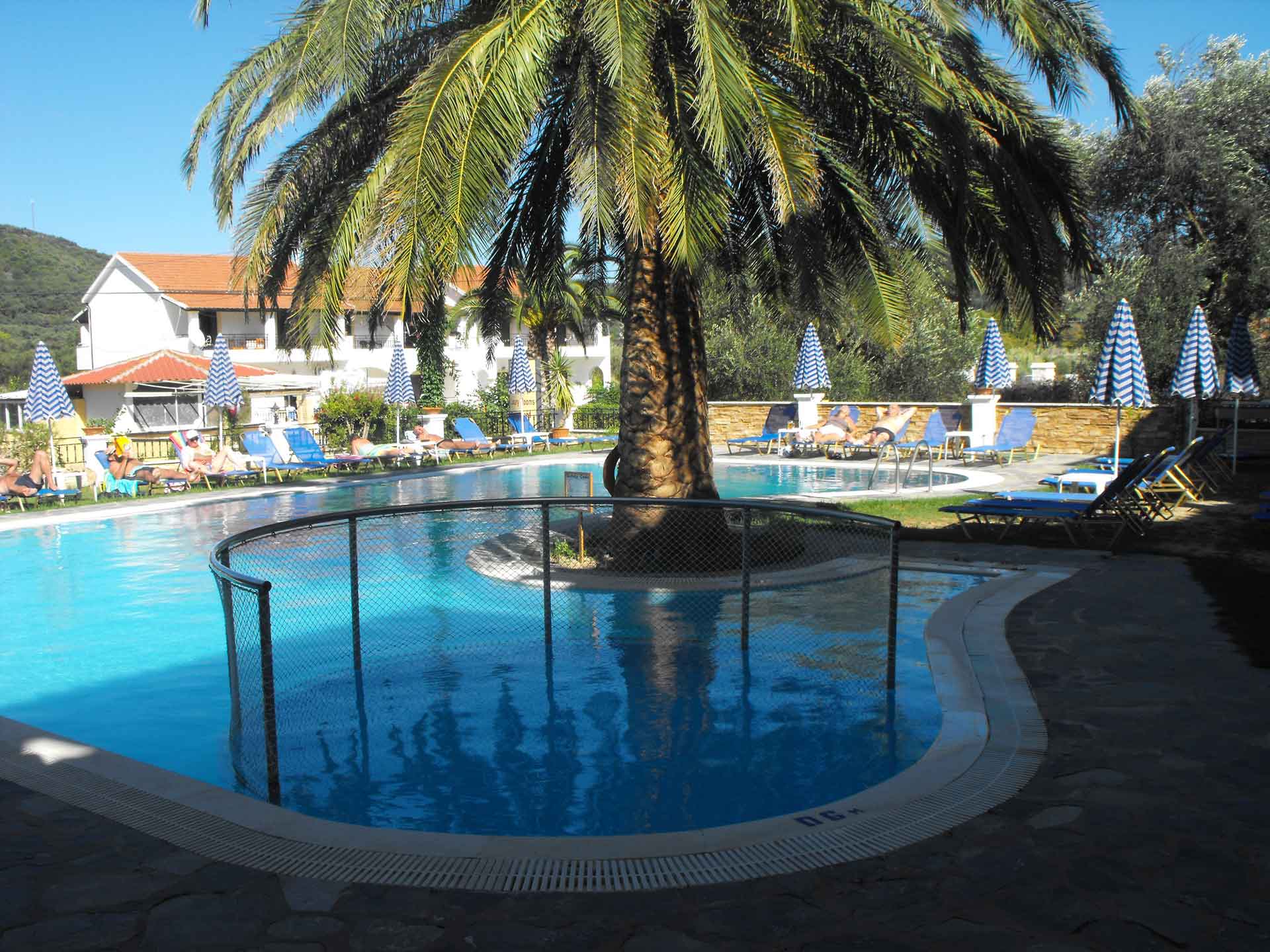 Family-run hotel near the centre of Agios Stefanos with an outdoor pool, restaurant, bar and family rooms around a ten-minute walk from the beach.