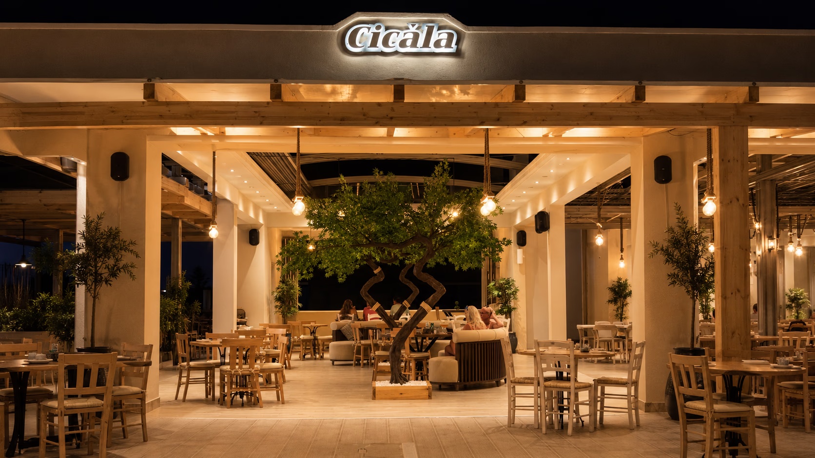 Cicala Restaurant & Cocktail Bar in Agios Stefanos Avliotes, Corfu