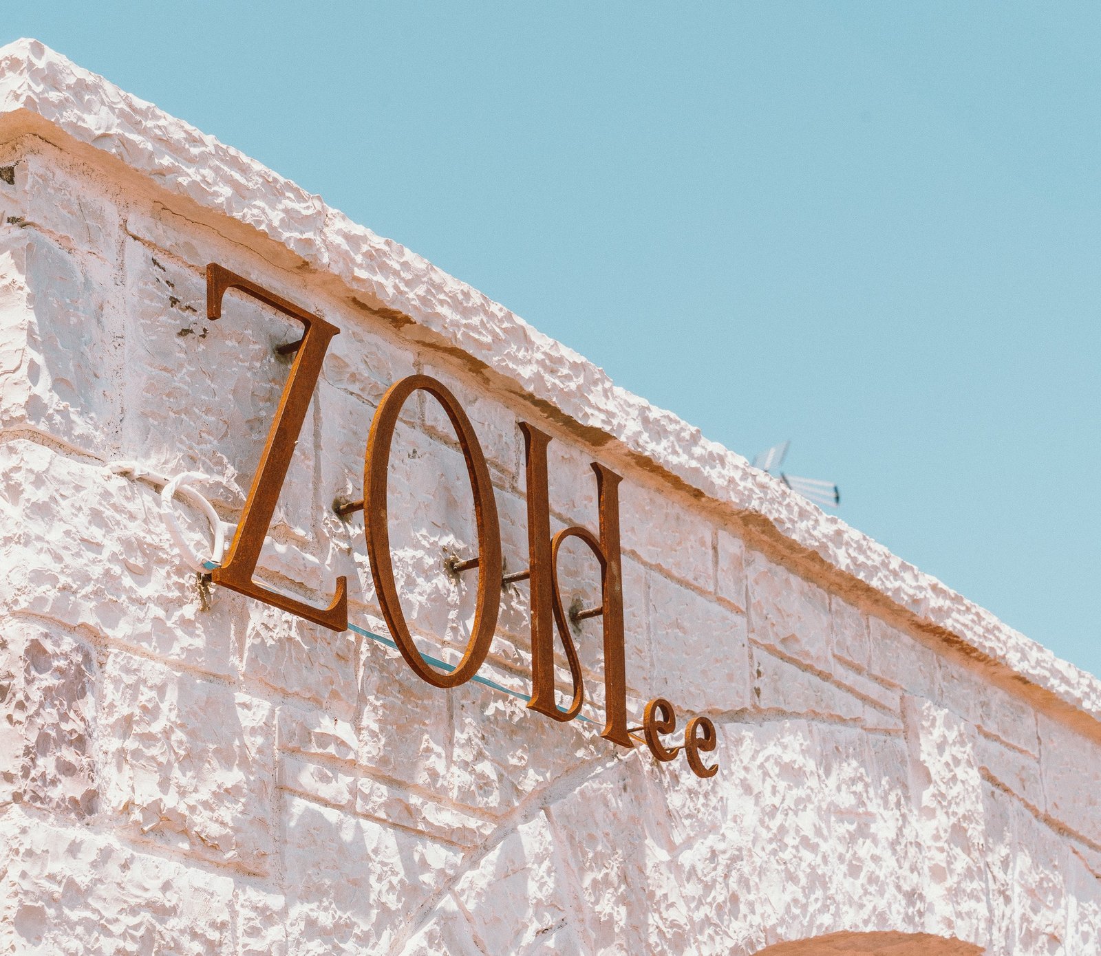 ZOHee restaurant in Ipsos, Corfu