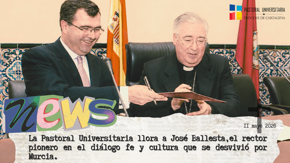 Capilla ardiente del alcalde y exrector José Ballesta, presidida por sus símbolos institucionales y religiosos.