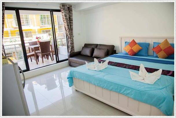 Balcony room