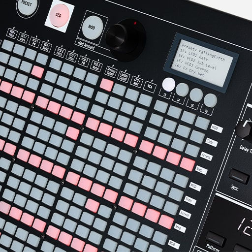 Thumbnail: Arturia MatrixBrute Noir Edition