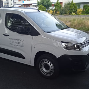 Industrial Vehicle Branding – Full-Service Project Management