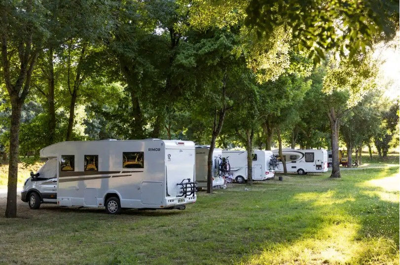 L’aire de camping-car d’Azay-le-Rideau.
