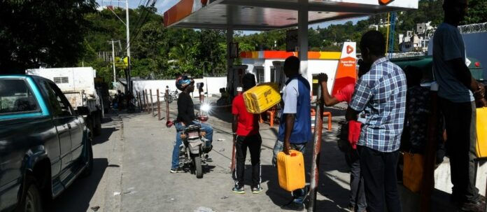 725 gourdes pour un gallon de gazoline : le gouvernement haïtien fixe son nouveau prix