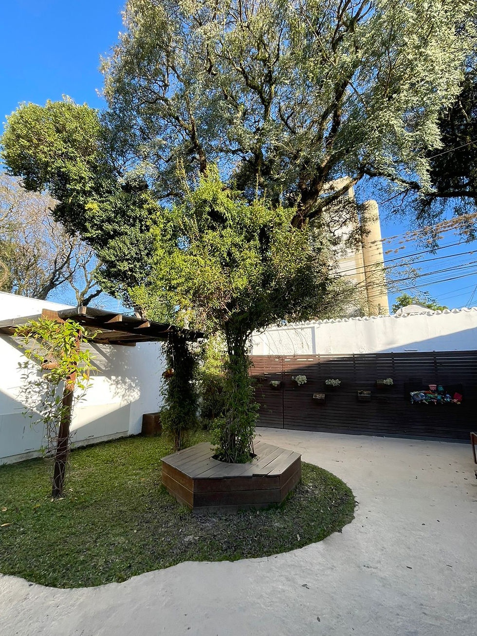 Praça na sede do Berçário