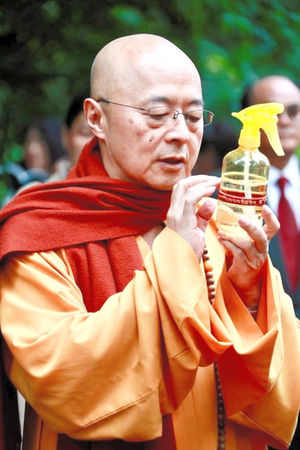 【海濤法師 慈悲開示】嗡啊吽的功德