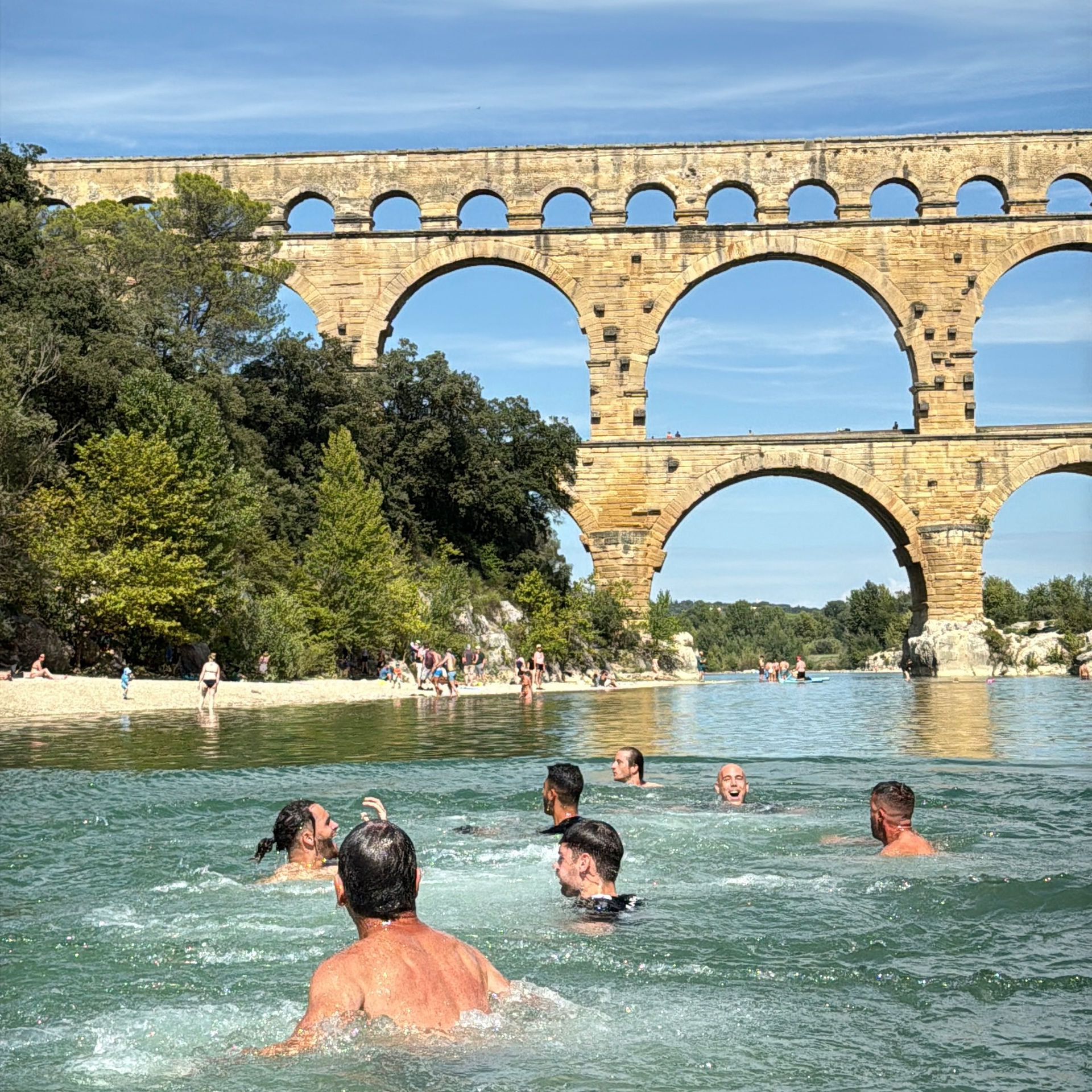 La descente du Guardon, le pont du Guard