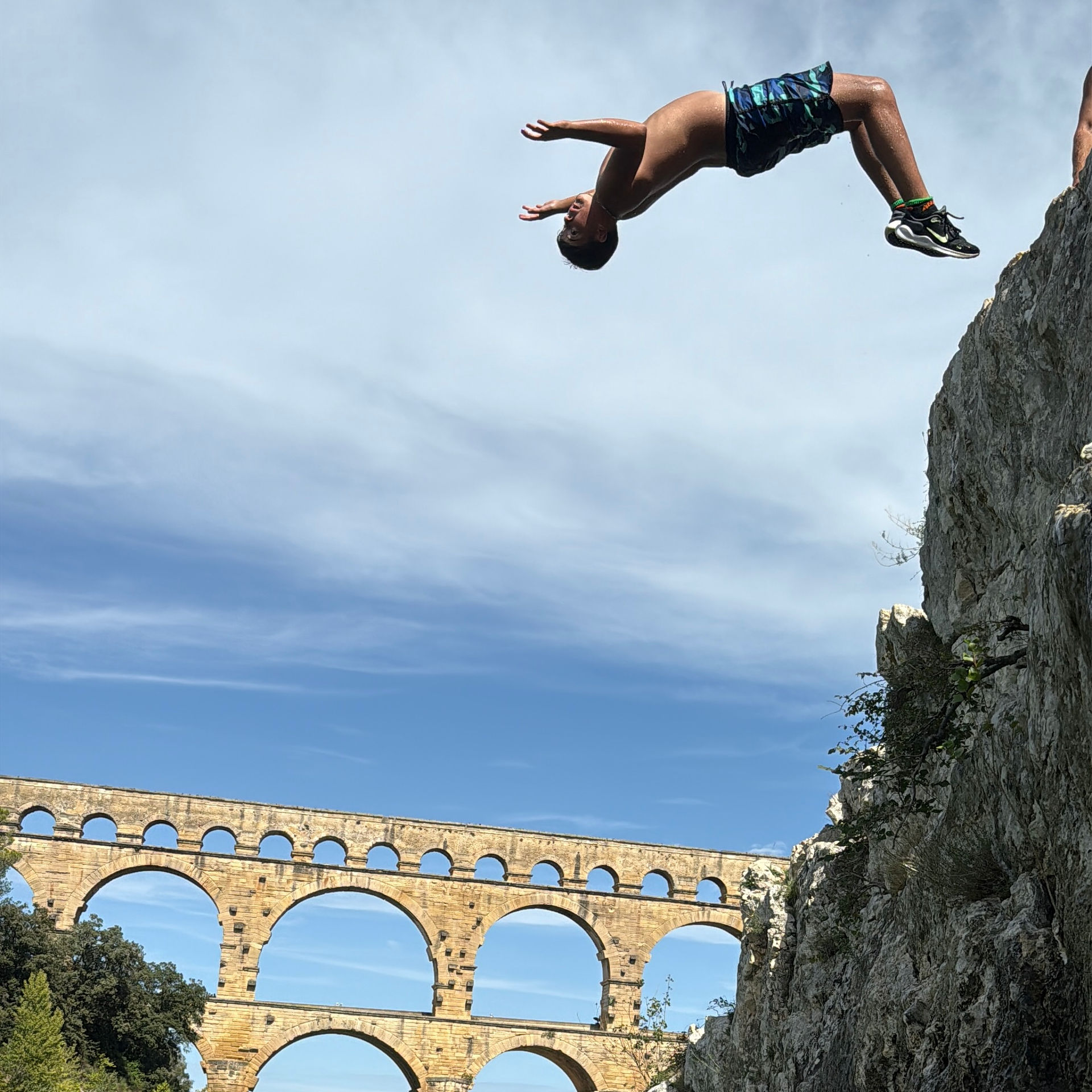 La descente du Guardon, le pont du Guard