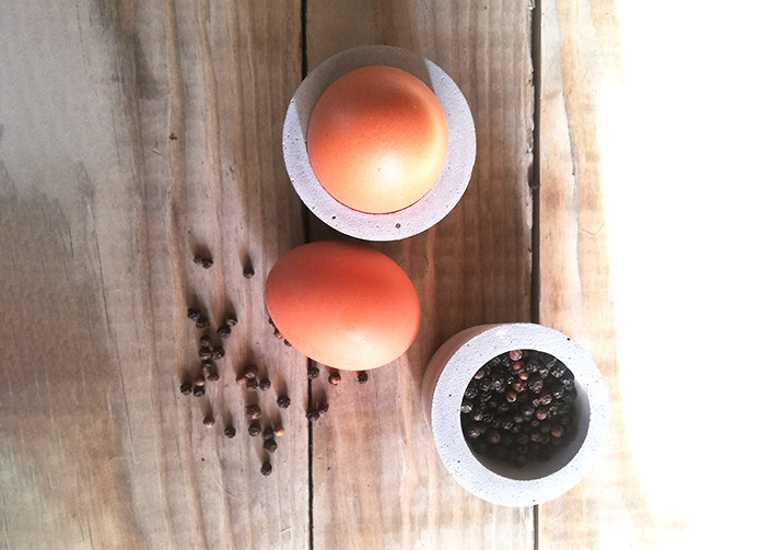 Thumbnail: Concrete Egg Cup Holder (set of 2)