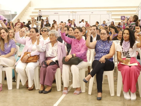 Celebra Dunia Marón el DÃa Internacional de la Mujer