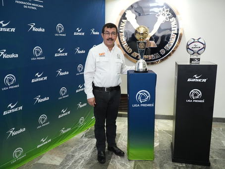 Recibe el rector Dámaso Anaya el Tour del Trofeo de la Liga Premier Mx